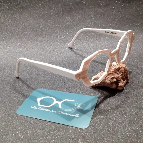 2023-12- Les-lunettes-par-Emmanuelle-Sur-mesure-uniques-Laétitia (1)
