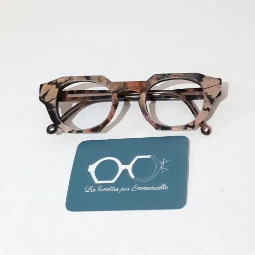2024-05 - Les-lunettes-par-Emmanuelle-lunettes-uniques-Jeannine (3)