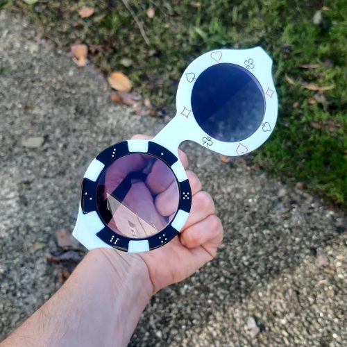 2025-01 - Les-lunettes-par-Emmanuelle-lunettes-uniques-Casino (2)