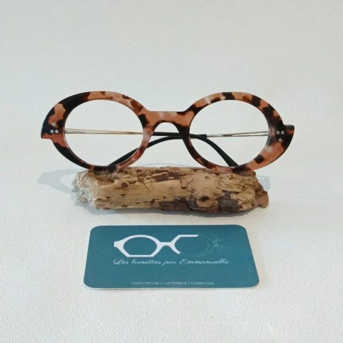 2025-05 - Les-lunettes-par-Emmanuelle-lunettes-uniques-Mireille (3)