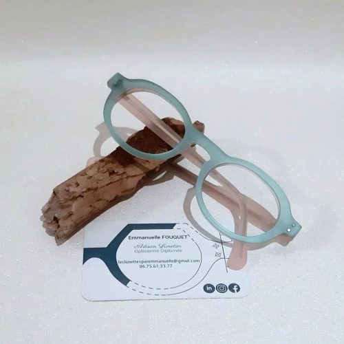 2025-06 - Les-lunettes-par-Emmanuelle-lunettes-uniques-Caroline (3)
