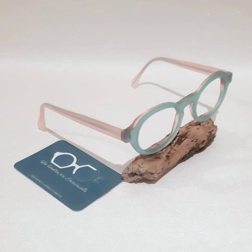 2025-06 - Les-lunettes-par-Emmanuelle-lunettes-uniques-Caroline (4)