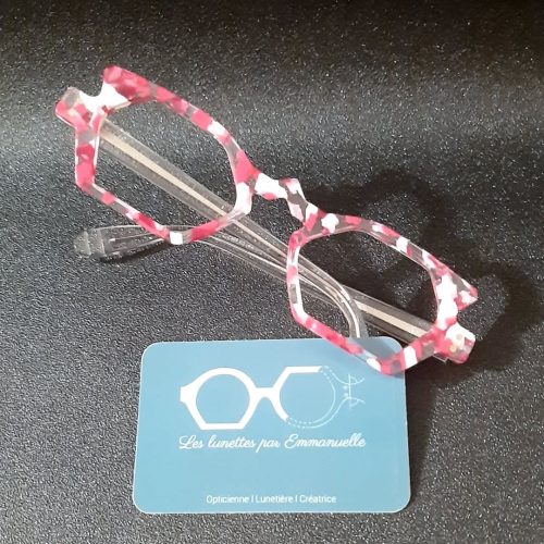 2025-07 - Les-lunettes-par-Emmanuelle-lunettes-uniques-Stéphanie (1)