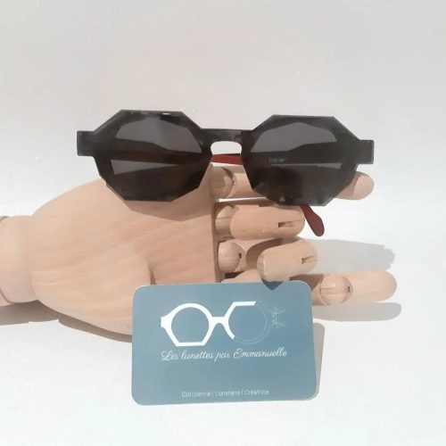2025-07 - Les-lunettes-par-Emmanuelle-lunettes-uniques-Valérie (2)