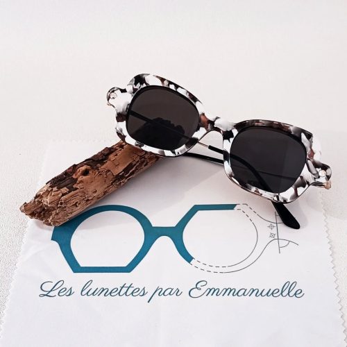 2025-10 - Les-lunettes-par-Emmanuelle-lunettes-uniques-Emmanuelle A (2)